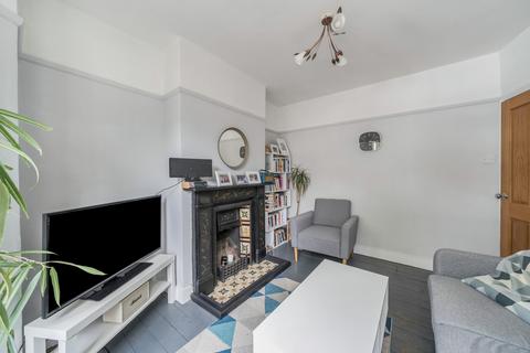 2 bedroom terraced house for sale, Tharp Road, Wallington SM6