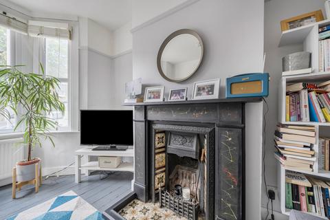 2 bedroom terraced house for sale, Tharp Road, Wallington SM6