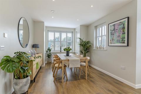 5 bedroom detached house for sale, Newbridge Avenue, Maidstone ME16