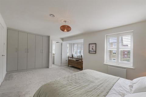 5 bedroom detached house for sale, Newbridge Avenue, Maidstone ME16