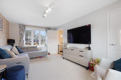 undefined, Chestnut Road, Allington ME16
