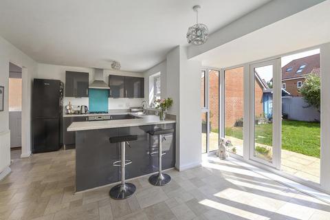 4 bedroom detached house for sale, Rosebay Gardens, Allington ME16