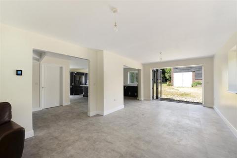 undefined, Broadwater Road, West Malling ME19