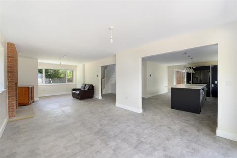 undefined, Broadwater Road, West Malling ME19