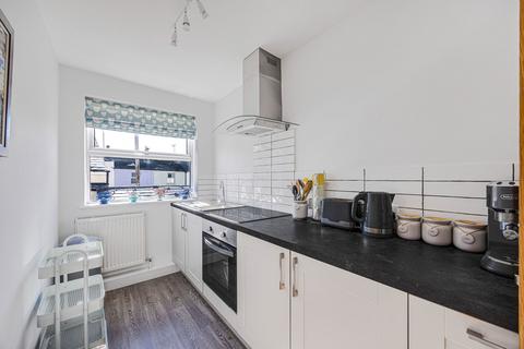 2 bedroom flat for sale, Jersey Street, Cheltenham, GL52 2JP