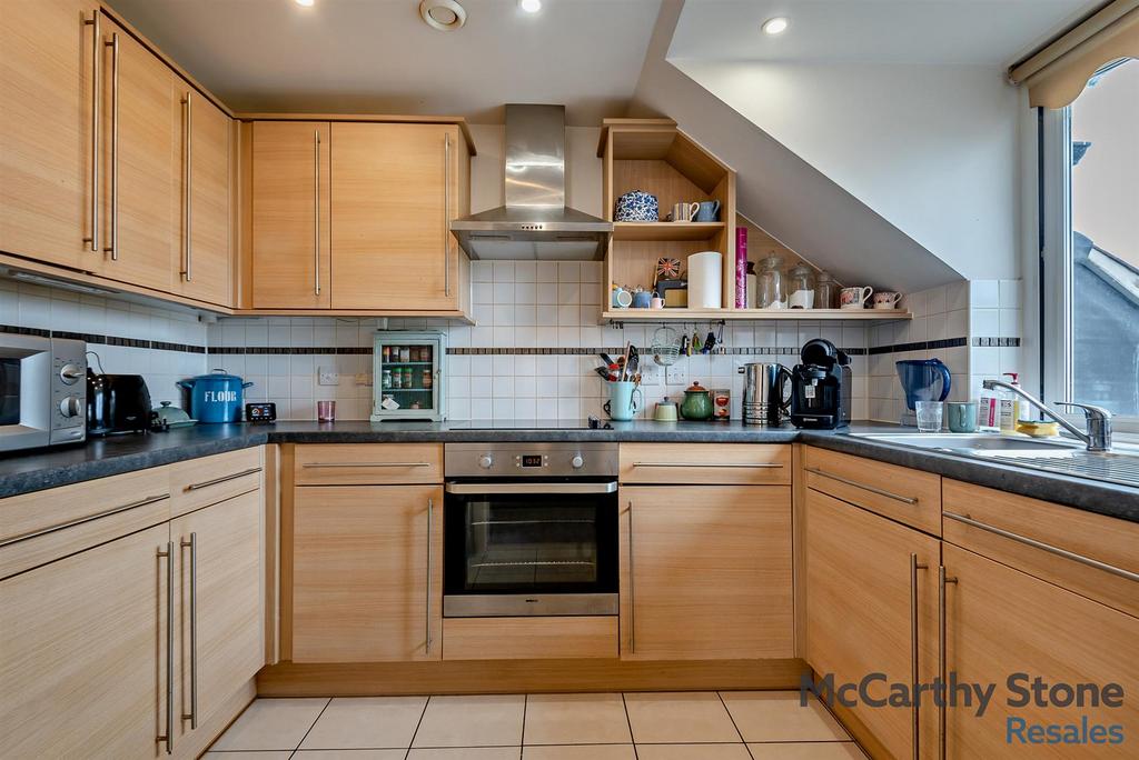 8661784-interior01-800.jpg