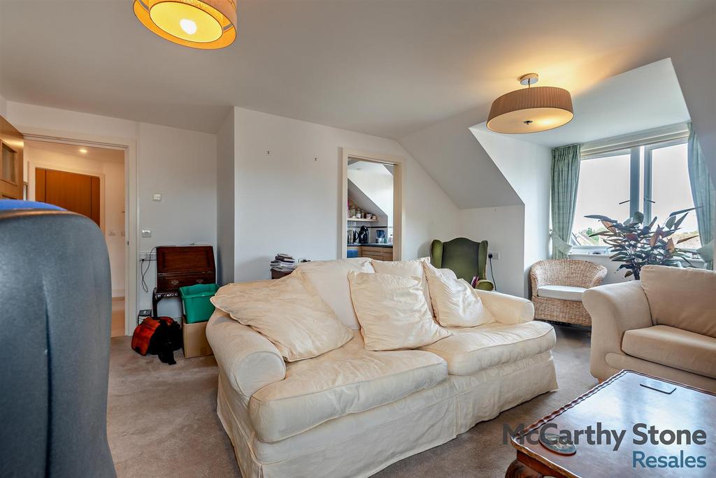 8661784-interior14-800.jpg