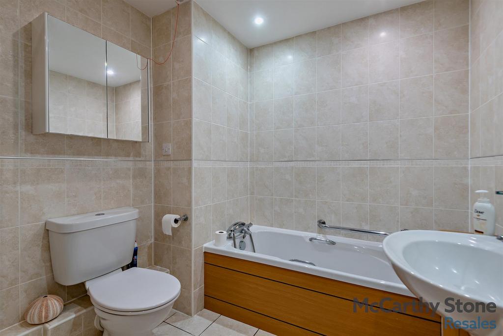 8661784-interior06-800.jpg