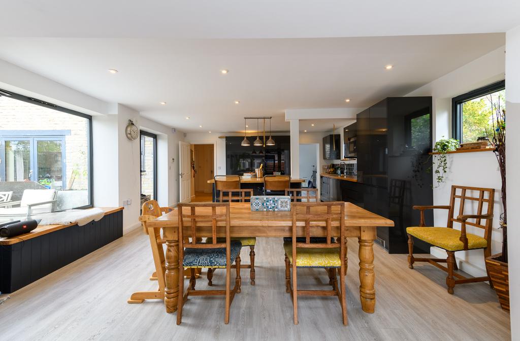 Kitchen/Diner/Living Room