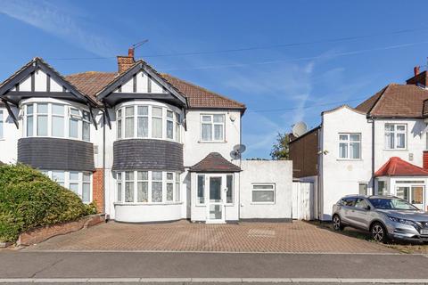 Tolworth Rise North, Surbiton KT5