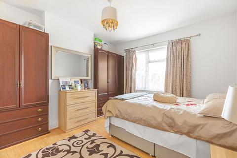 157 Tolworth Rise North, Surbiton, KT5 9ES