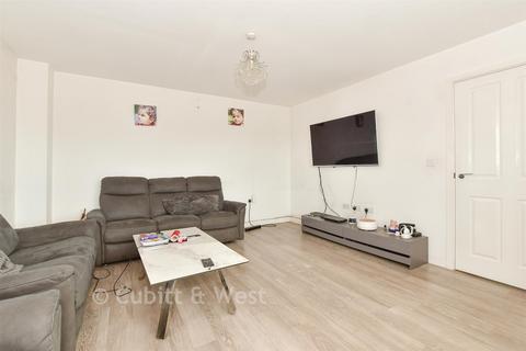 4 bedroom detached house for sale, Brewers Way, Faygate RH12