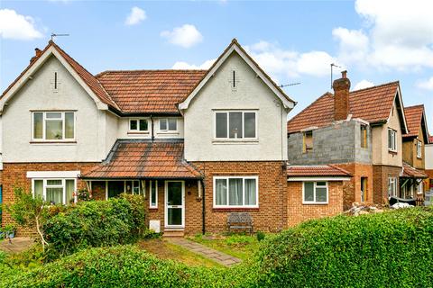 Thompson Avenue, Kew, Surrey, TW9
