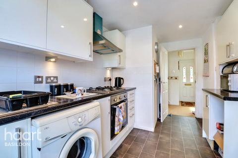 8 Nelson Road, Basildon, SS14 1QQ