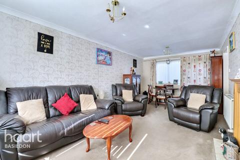 8 Nelson Road, Basildon, SS14 1QQ
