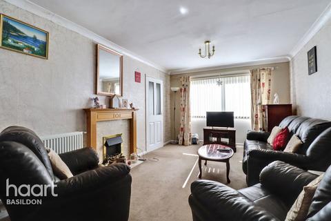 8 Nelson Road, Basildon, SS14 1QQ