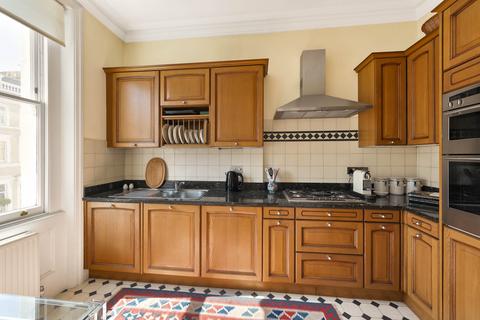 2 bedroom apartment for sale, Cranley Gardens, London, SW7