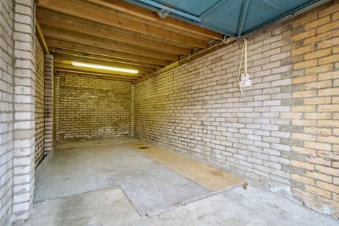 100/12 Easter Warriston, Edinburgh, EH7 4QZ