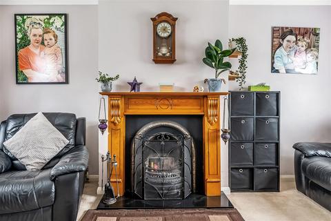 undefined, Pollards Oak Road, Hurst Green, Oxted