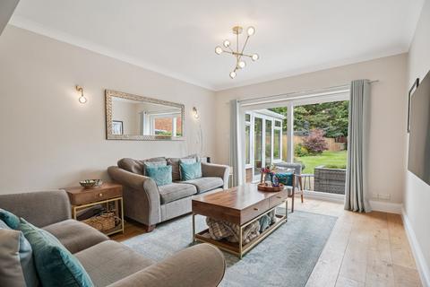 undefined, Meadow Lane, Beaconsfield, HP9