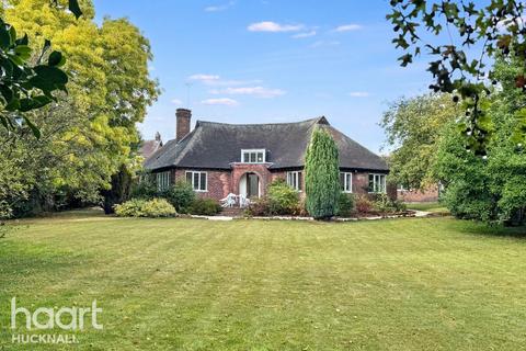 4 bedroom detached house for sale, Woodford Road, Nottingham