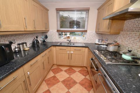 undefined, Lloyd Avenue, Gatley, Cheadle, Cheshire, SK8 4BT