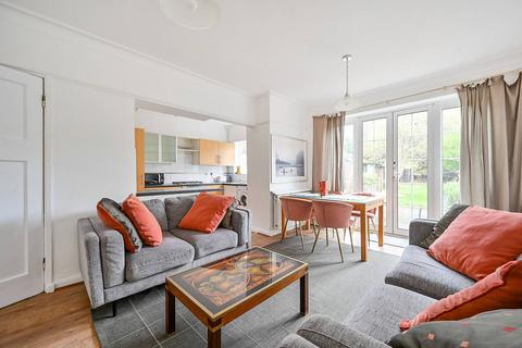 34 Friars Way, London, W3 6QE