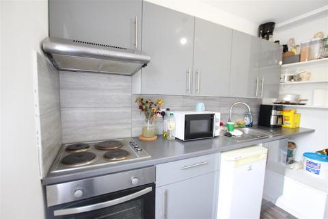 undefined, Mead Plat, Stonebridge NW10