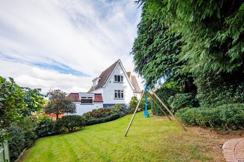 5 bedroom detached villa for sale, Beech Avenue, Newton Mearns