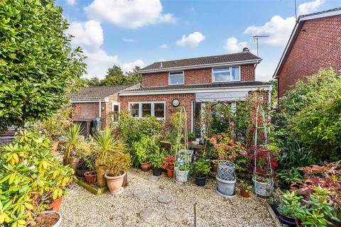 3 bedroom detached house for sale, Southwick Road, Denmead