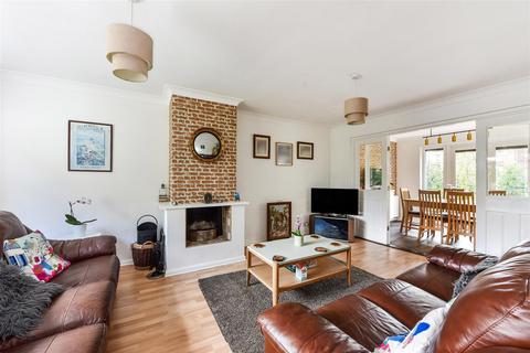3 bedroom detached house for sale, Southwick Road, Denmead