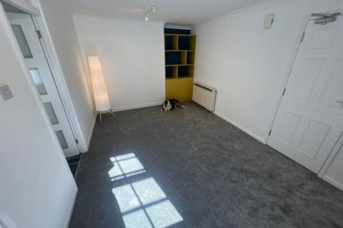 undefined, Topsham - Popular one bedroom flat