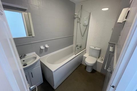 undefined, Topsham - Popular one bedroom flat