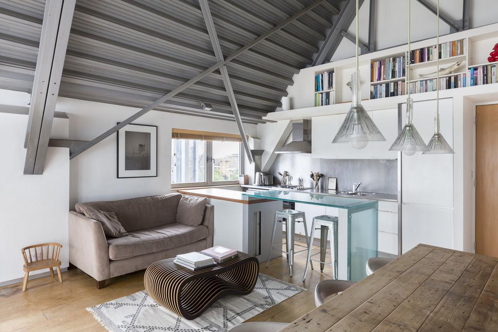 14690 - Flat 11 Aeroworks, 17 Hatton Street-16.jpg