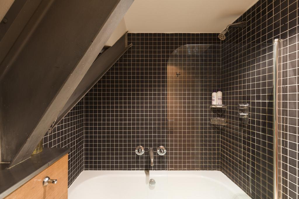 14755 - Flat 11 Aeroworks, 17 Hatton Street-35.jpg