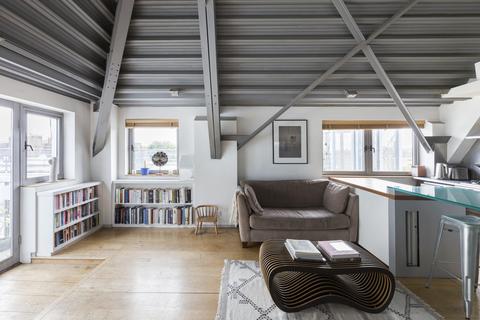 2 bedroom flat for sale, Old Aeroworks, London NW8