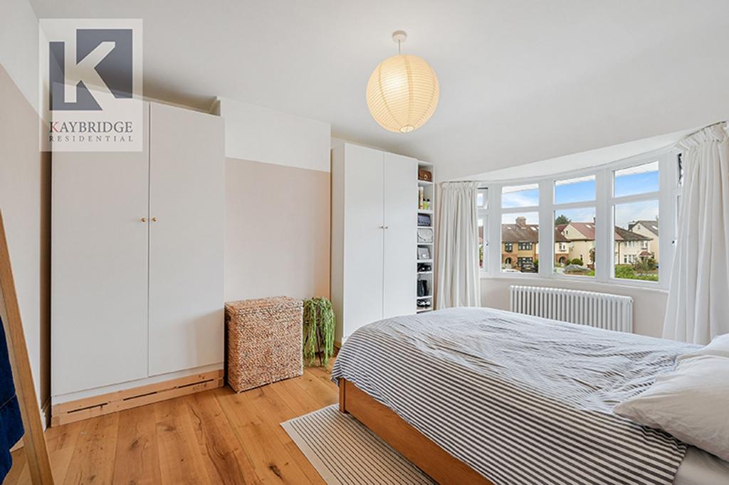 Lakehurst Road, Epsom - KT19 0 EQ