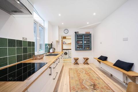 undefined, Senrab Street, Stepney, London, E1