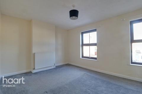 3 bedroom terraced house to rent, Britannia Road, IPSWICH