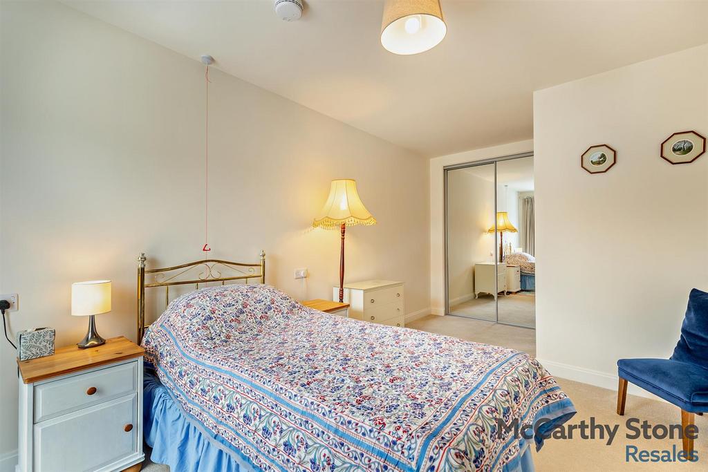 8661671-interior16-800.jpg