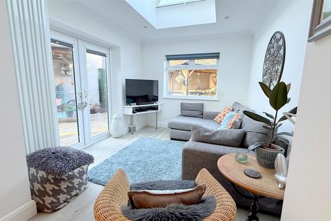 undefined, Robinson Avenue, Goffs Oak
