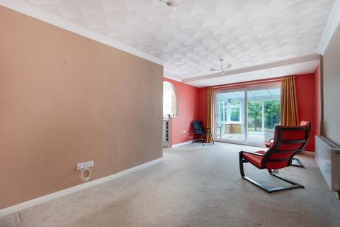 2 bedroom detached bungalow for sale, Highfields Avenue, Herne Bay