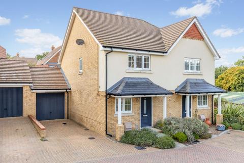 2 bedroom semi-detached house for sale, George Smart Close, Tunbridge Wells, TN2