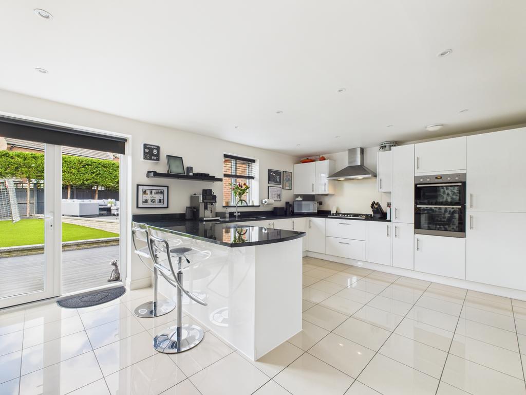 Kitchen 3