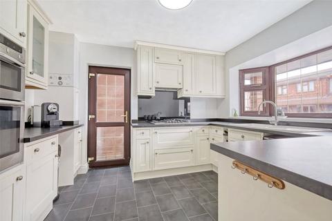 undefined, Bommel Avenue, Canvey Island, Essex, SS8