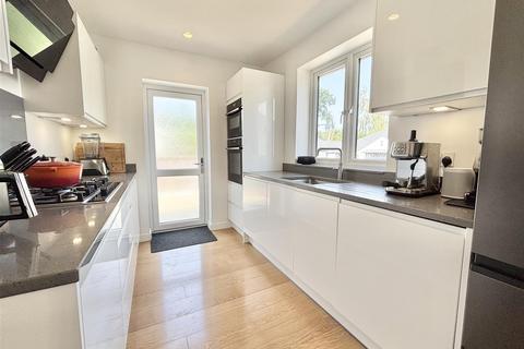 undefined, Abbotsbury Road, Poole BH18