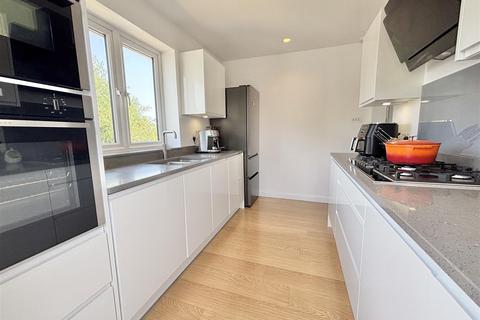 undefined, Abbotsbury Road, Poole BH18
