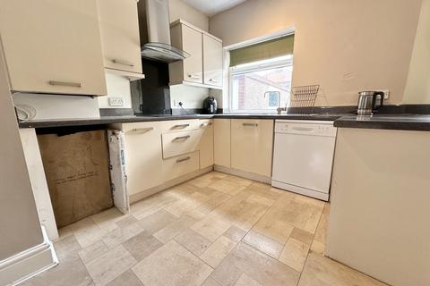 4 bedroom semi-detached house for sale, North Drive, Cleveleys FY5