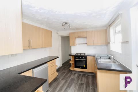 3 bedroom end of terrace house for sale, Canterbury Street, Gillingham, Kent, ME7