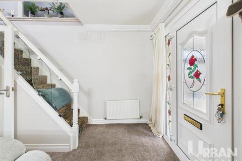 undefined, Holm Garth Drive, Hull
